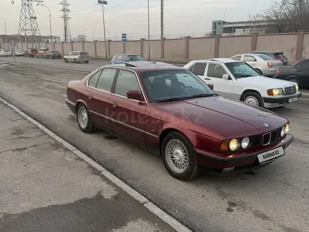 BMW 520 1992 года за 3 500 000 тг. в Шымкент