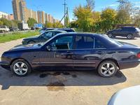 Mercedes-Benz E 230 1996 годаfor2 500 000 тг. в Астана