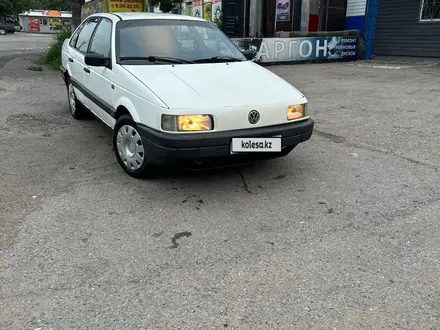 Volkswagen Passat 1991 года за 1 000 000 тг. в Алматы