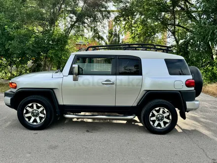 Toyota FJ Cruiser 2008 года за 11 500 000 тг. в Алматы – фото 7