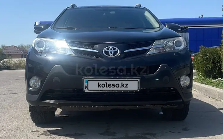 Toyota RAV4 2013 годаfor9 300 000 тг. в Алматы