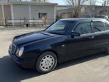 Mercedes-Benz E 230 1996 годаүшін4 300 000 тг. в Астана – фото 4