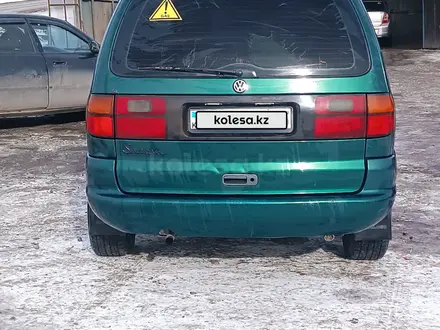 Volkswagen Sharan 1997 года за 1 400 000 тг. в Алматы – фото 3