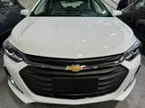Chevrolet Onix Premier 2 2024 года за 7 890 000 тг. в Петропавловск
