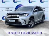 Toyota Highlander 2018 года за 18 000 000 тг. в Тараз