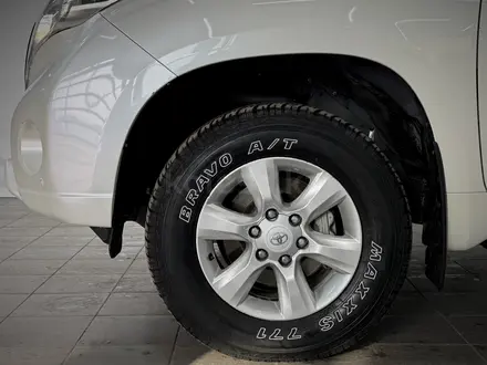 Toyota Land Cruiser Prado Comfort 2014 года за 15 900 000 тг. в Астана – фото 17