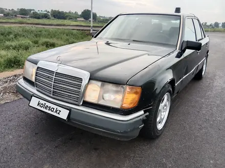 Mercedes-Benz E 230 1991 года за 1 250 000 тг. в Кокшетау – фото 4