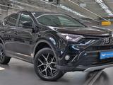 Toyota RAV4 Prestige 2017 года за 10 590 000 тг. в Алматы – фото 3