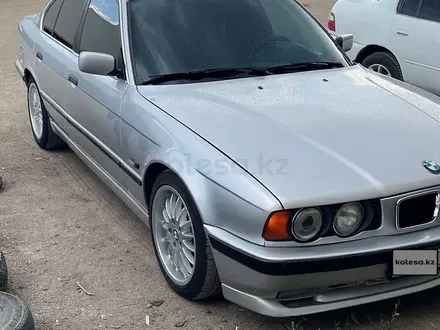 BMW 525 1993 года за 2 600 000 тг. в Тараз – фото 2