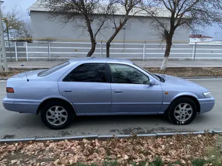 Toyota Camry 1997 года за 2 770 000 тг. в Шиели – фото 10