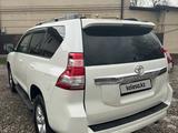 Toyota Land Cruiser Prado 2014 года за 16 990 000 тг. в Алматы – фото 2