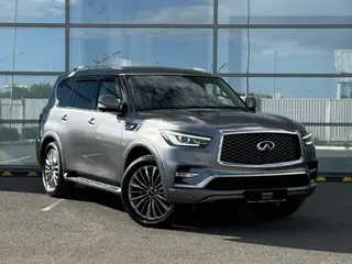 Infiniti QX80