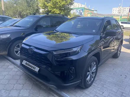 Toyota RAV4 2023 года за 15 000 000 тг. в Уральск – фото 2