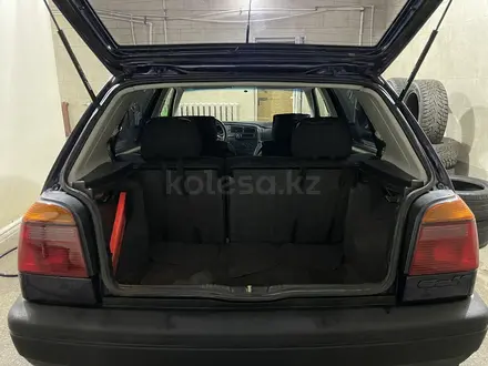 Volkswagen Golf 1997 года за 1 750 000 тг. в Караганда – фото 16