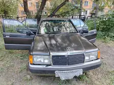 Mercedes-Benz 190, 1992