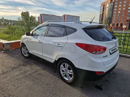 Hyundai Tucson 2013 года за 8 100 000 тг. в Усть-Каменогорск – фото 29