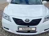 Toyota Camry 2008 года за 5 500 000 тг. в Актобе – фото 2