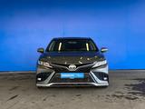 Toyota Camry 2022 года за 13 510 000 тг. в Шымкент – фото 2