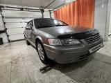 Toyota Camry 1999 годаүшін3 500 000 тг. в Алматы – фото 4