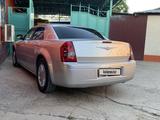 Chrysler 300C 2009 года за 6 100 000 тг. в Кызылорда – фото 2