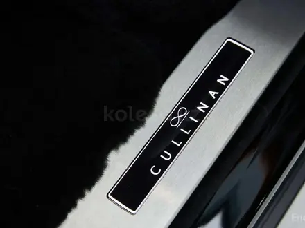 Rolls-Royce Cullinan 2023 года за 198 000 000 тг. в Алматы – фото 10