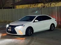 Toyota Camry 2016 годаfor6 700 000 тг. в Атырау