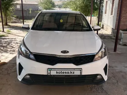 Kia Rio 2021 года за 8 500 000 тг. в Шымкент – фото 2