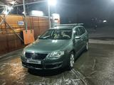 Volkswagen Passat 2006 года за 2 900 000 тг. в Петропавловск