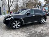 Infiniti FX35 2009 года за 5 300 000 тг. в Астана – фото 3