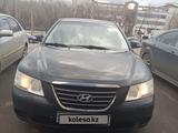 Hyundai Sonata 2009 года за 3 700 000 тг. в Астана – фото 5