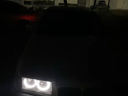 BMW 320 1993 года за 4 000 000 тг. в Павлодар – фото 18