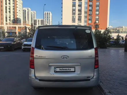 Hyundai Starex 2009 года за 5 300 000 тг. в Астана – фото 2