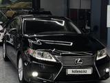 Lexus ES 250 2012 годаүшін12 500 000 тг. в Алматы