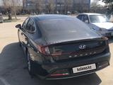 Hyundai Sonata 2019 года за 10 500 000 тг. в Алматы – фото 4