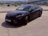 Toyota Camry 2025 года за 20 500 000 тг. в Алматы – фото 2