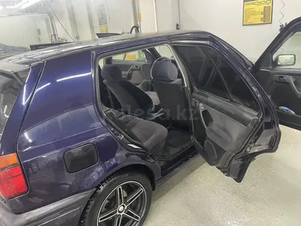 Volkswagen Golf 1995 года за 1 700 000 тг. в Караганда – фото 8