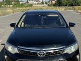 Toyota Camry 2015 года за 10 700 000 тг. в Шымкент – фото 4