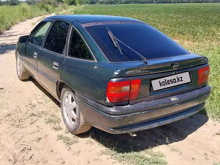 Opel Vectra 1995 года за 750 000 тг. в Балпык би – фото 5