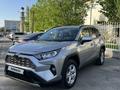 Toyota RAV4 2021 годаfor15 990 000 тг. в Шымкент – фото 17