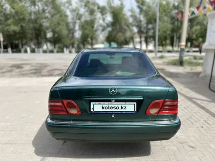 Mercedes-Benz E 230 1997 года за 2 500 000 тг. в Алматы – фото 5