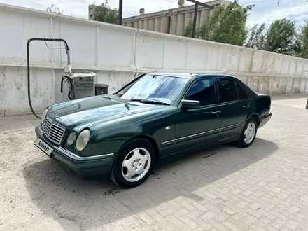 Mercedes-Benz E 230 1997 года за 2 500 000 тг. в Алматы – фото 3