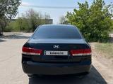 Hyundai Sonata 2005 года за 3 500 000 тг. в Темиртау – фото 3