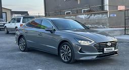 Hyundai Sonata 2023 года за 13 100 000 тг. в Шымкент – фото 2