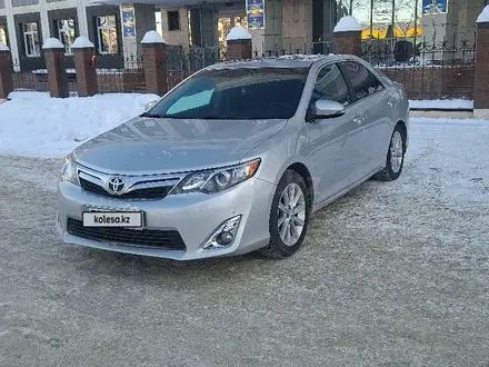 Toyota Camry 2013 года за 12 000 000 тг. в Уральск – фото 2