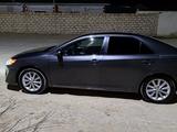 Toyota Camry 2013 года за 9 000 000 тг. в Жанаозен – фото 4