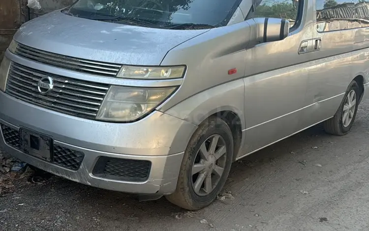 Nissan Elgrand 2004 годаfor5 000 000 тг. в Алматы