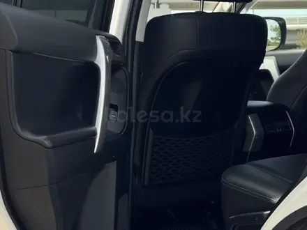 Toyota Land Cruiser Prado 2021 года за 25 000 000 тг. в Астана – фото 13