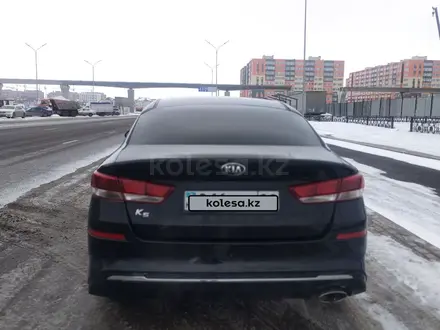 Kia K5 2018 года за 8 800 000 тг. в Астана – фото 6