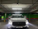 Hyundai Santa Fe 2021 годаfor16 270 553 тг. в Алматы