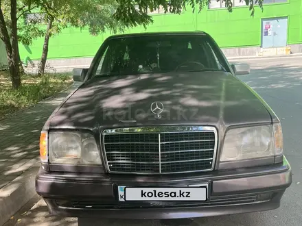 Mercedes-Benz E 280 1995 года за 1 750 000 тг. в Алматы – фото 3